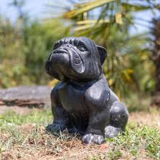 statue chien bouledogue