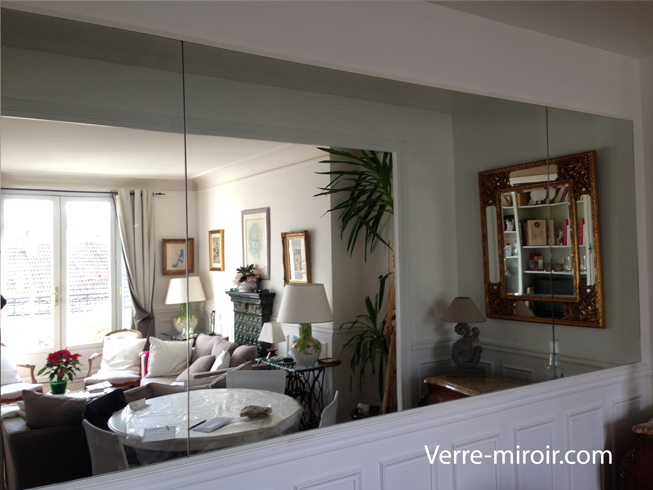 grand miroir mural salon