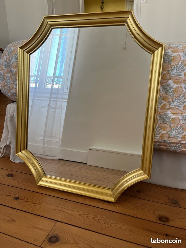 ikea miroir doré