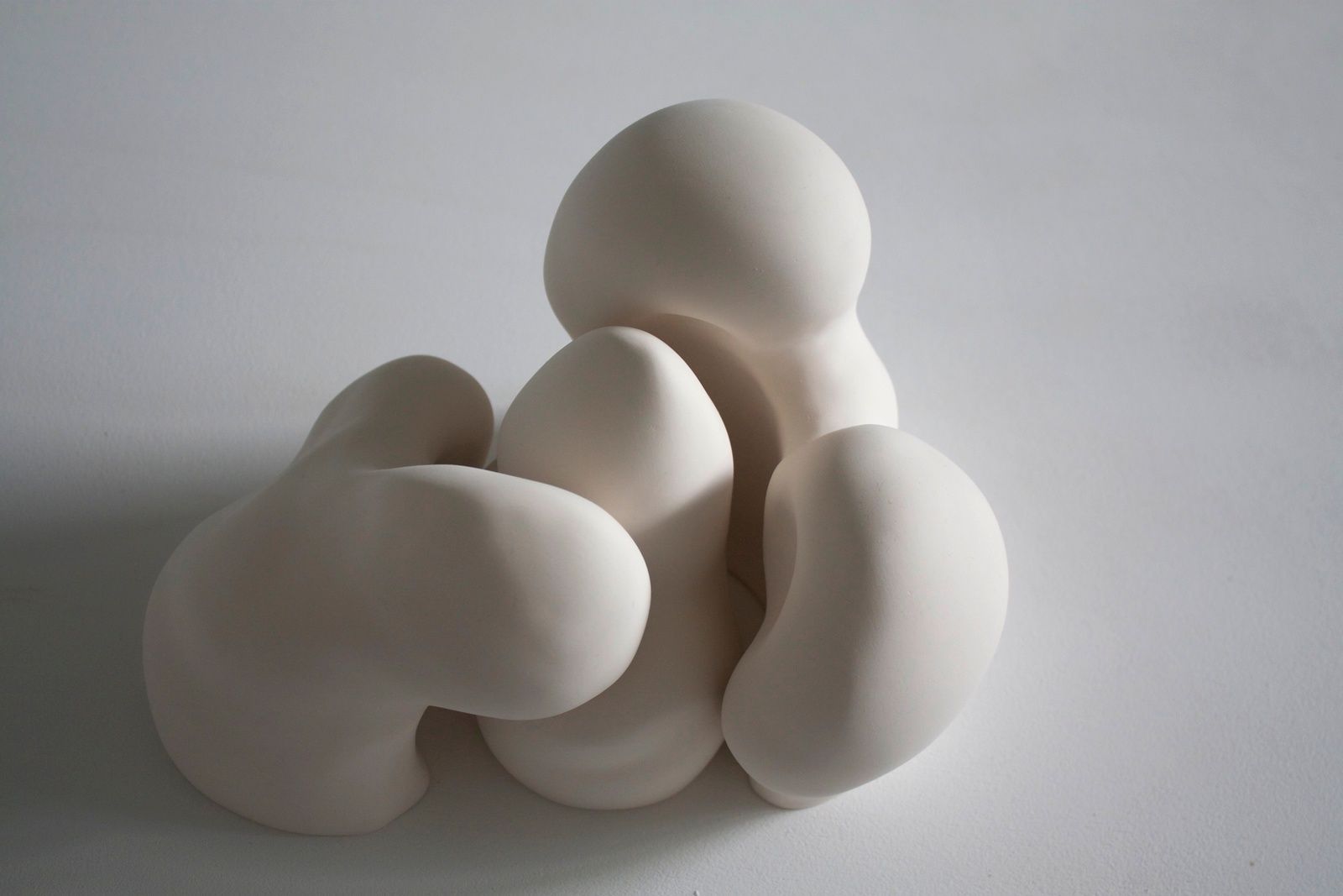 sculpture céramique contemporaine